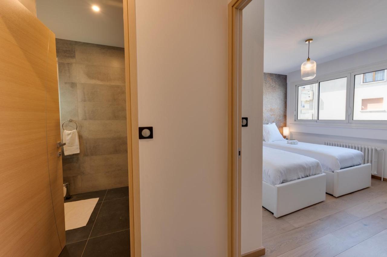 Swan Lake - Design Apartment Facing Lake Annecy Exteriér fotografie