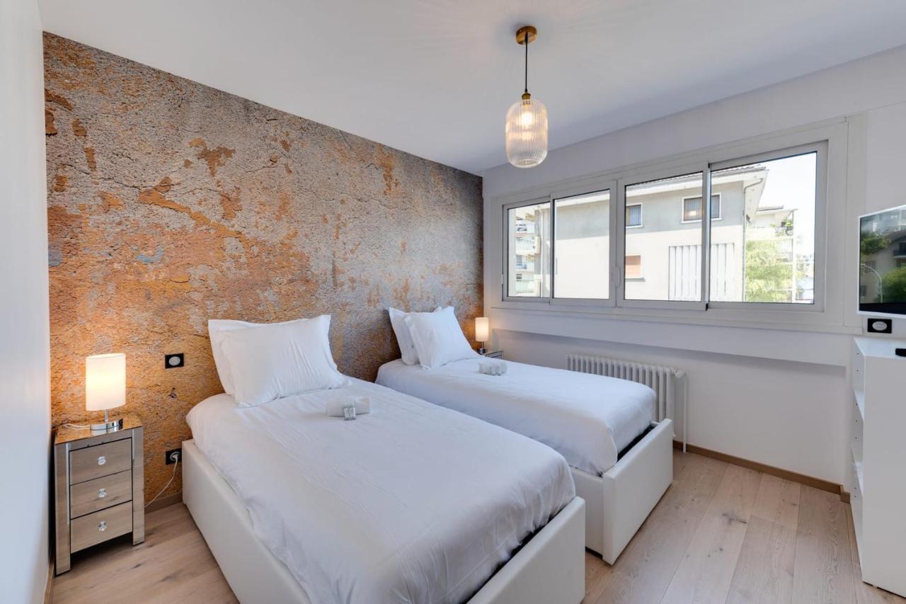 Swan Lake - Design Apartment Facing Lake Annecy Exteriér fotografie